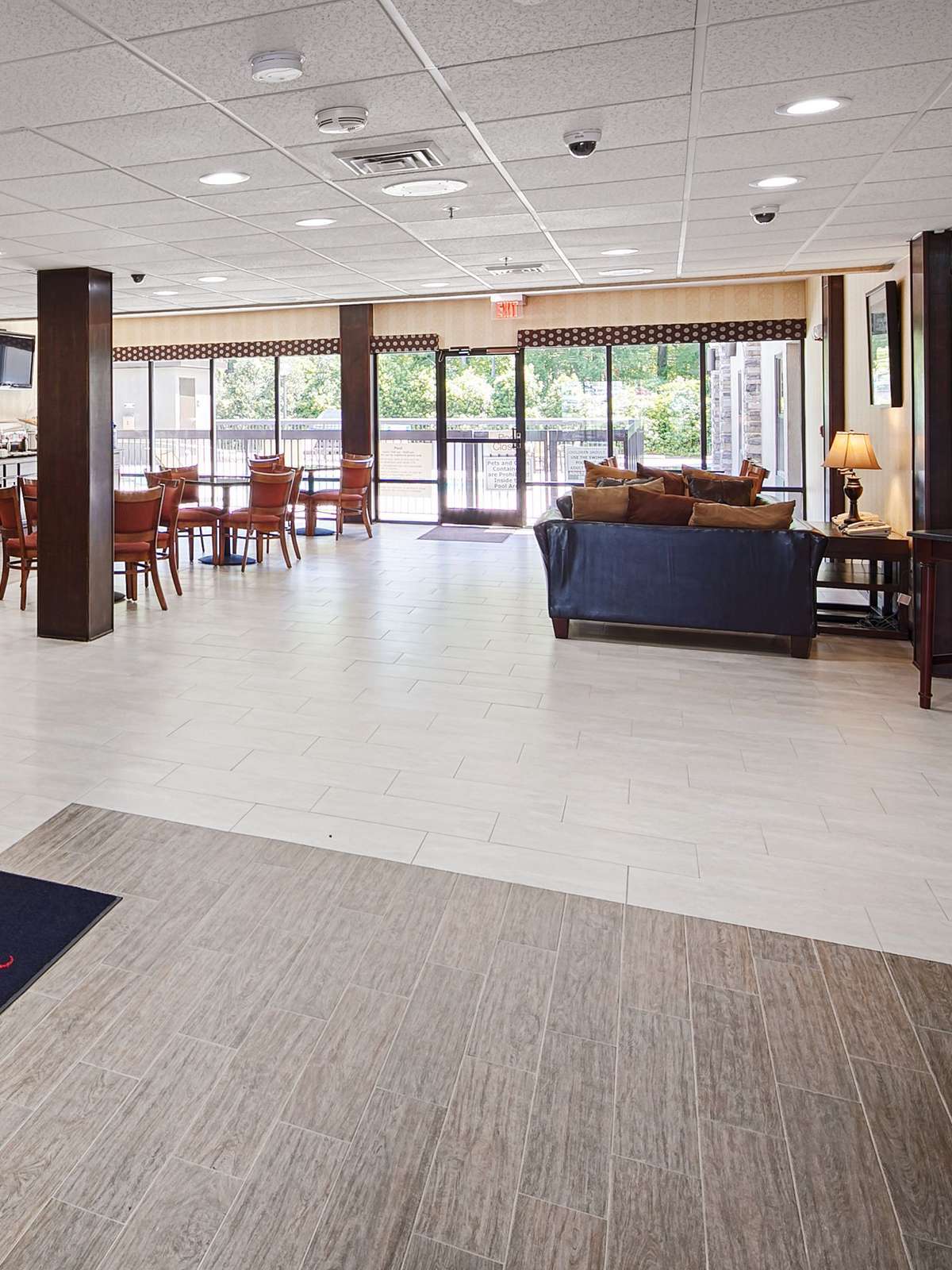 Hotel Best Western Albemarle Inn photo 4