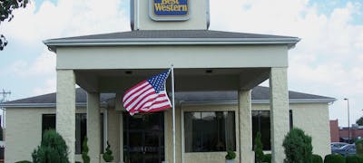 Best Western Inn & Suites - Monroe