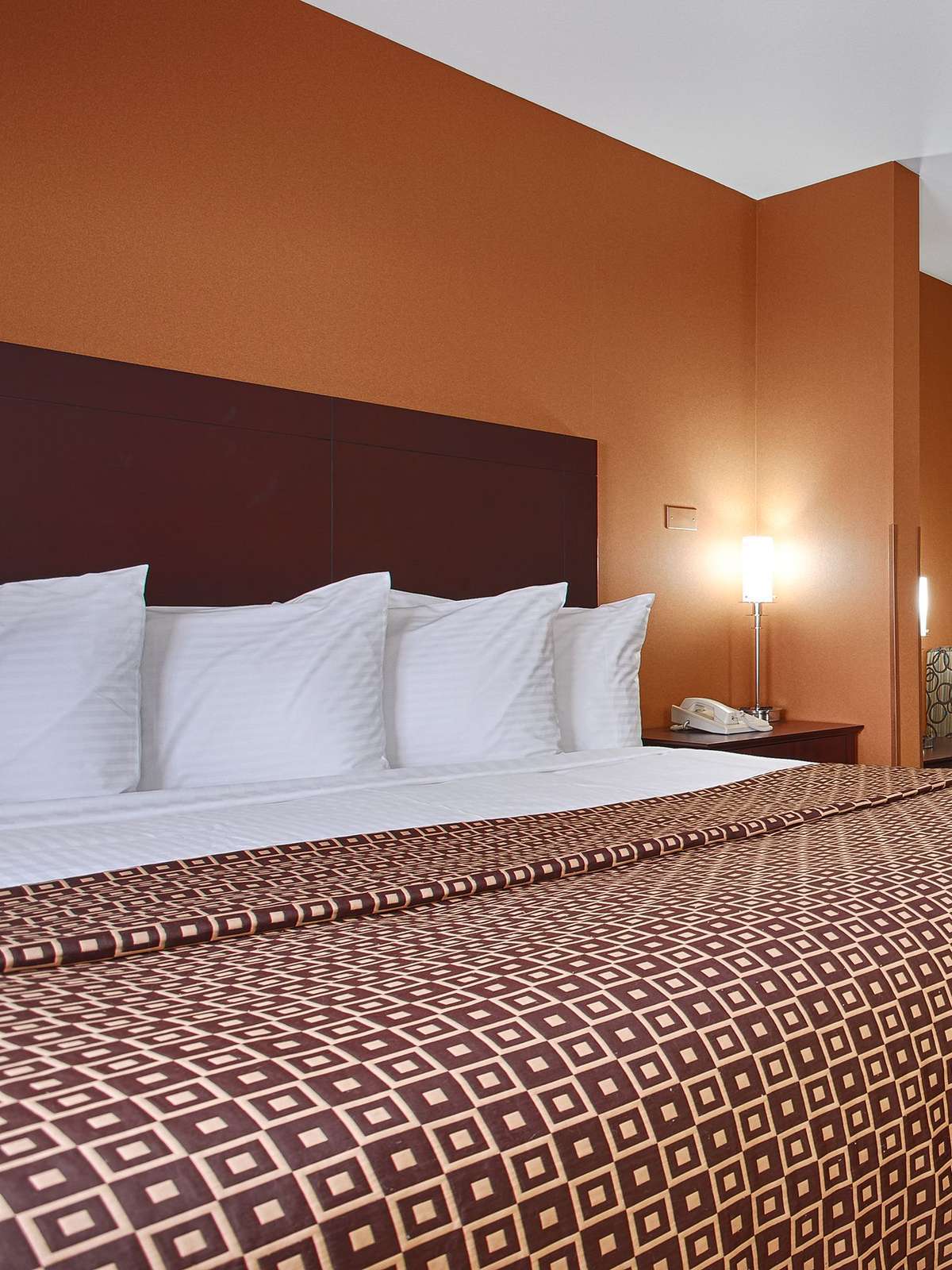 Hotel Best Western Concord Inn & Suites photo 1