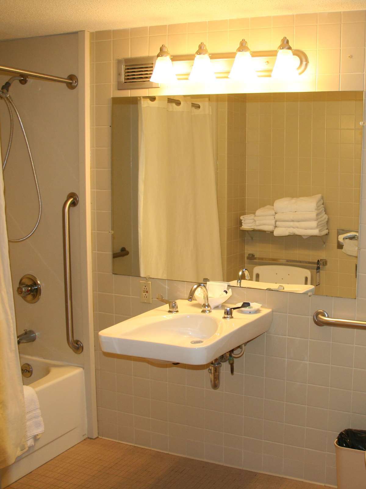 Hotel Best Western Plus Portsmouth Hotel and Suites photo 3