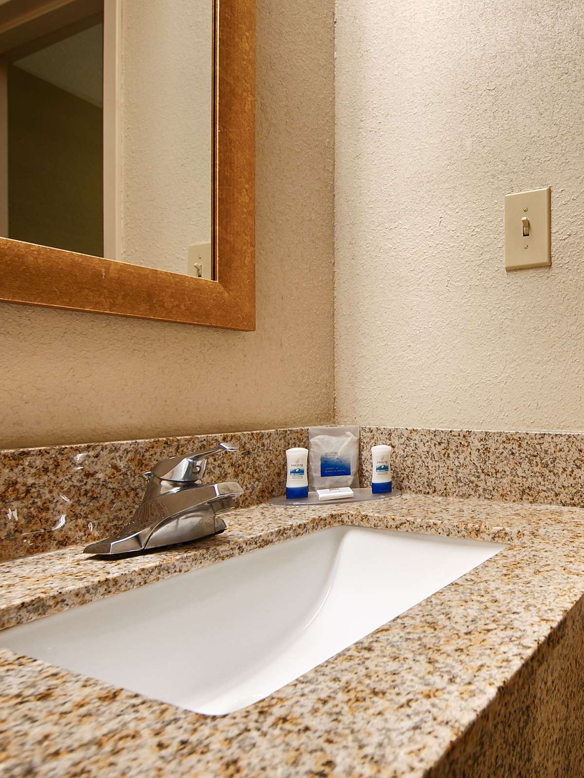 Hotel Best Western Bordentown Inn photo 3