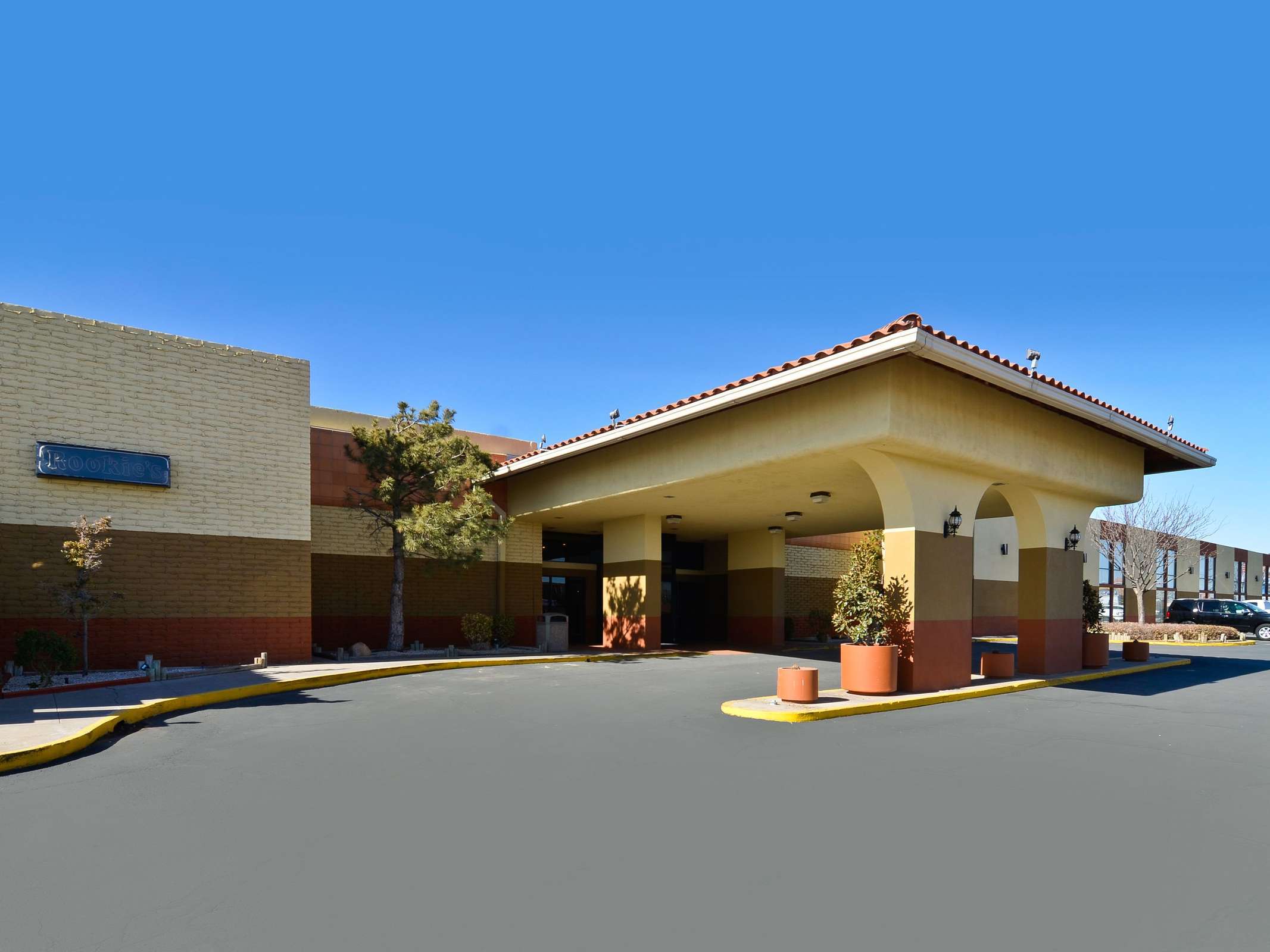 Best Western Sally Port Inn & Suites