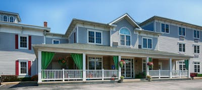 Best Western Plus Lawnfield Inn & Suites