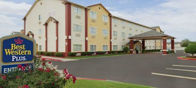 Best Western Greentree Inn & Suites