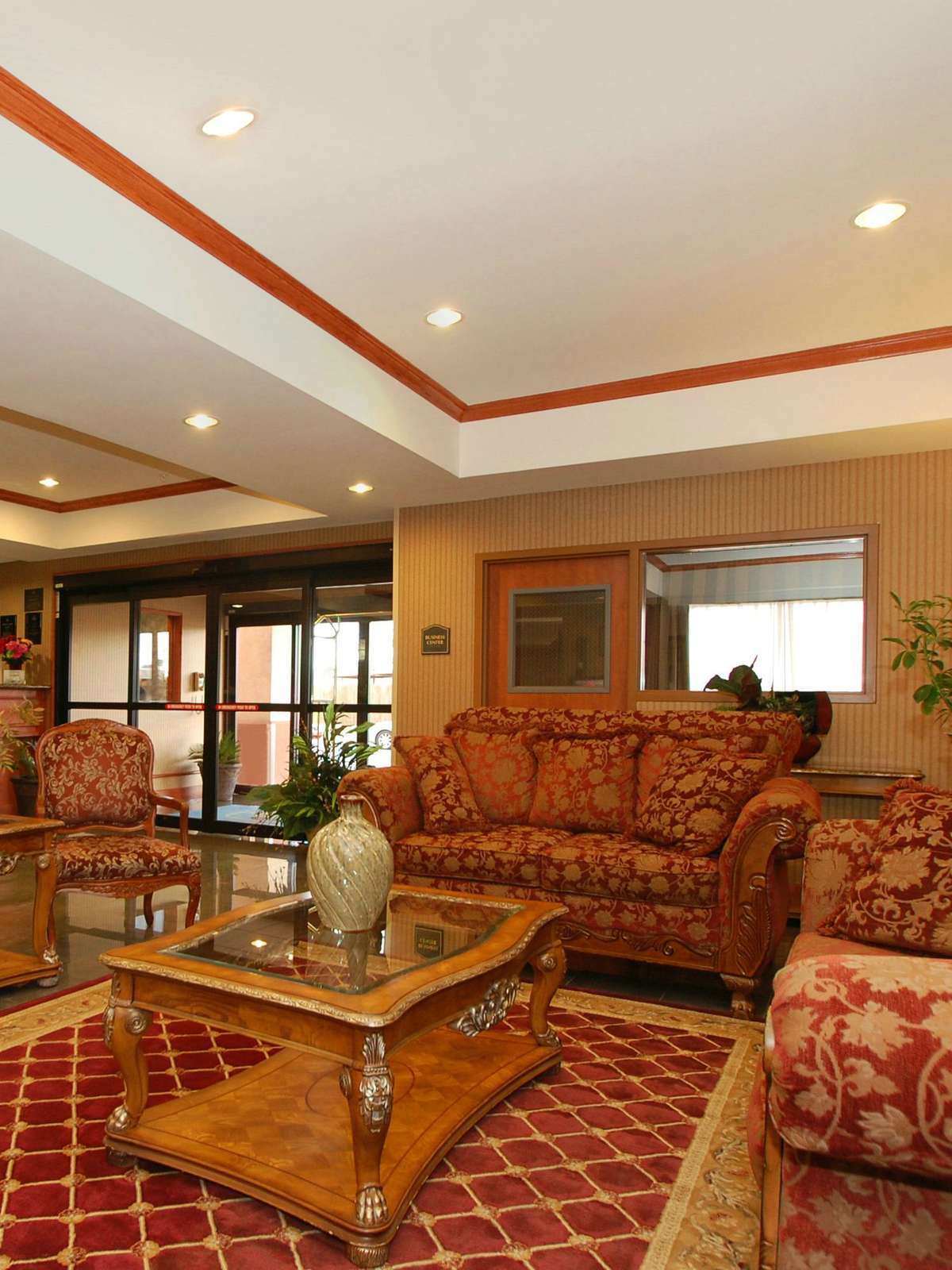 Hotel Best Western Plus Midwest City Inn & Suites photo 1
