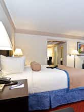 Hotel Best Western Plus Concordville Hotel photo 1