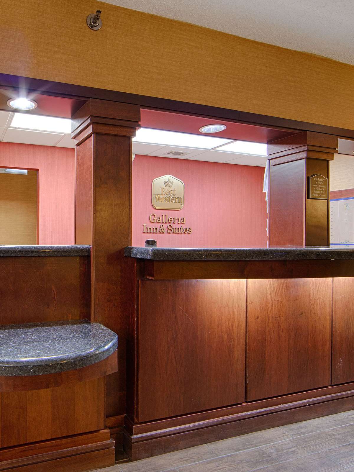 Hotel Best Western Plus Galleria Inn & Suites photo 4