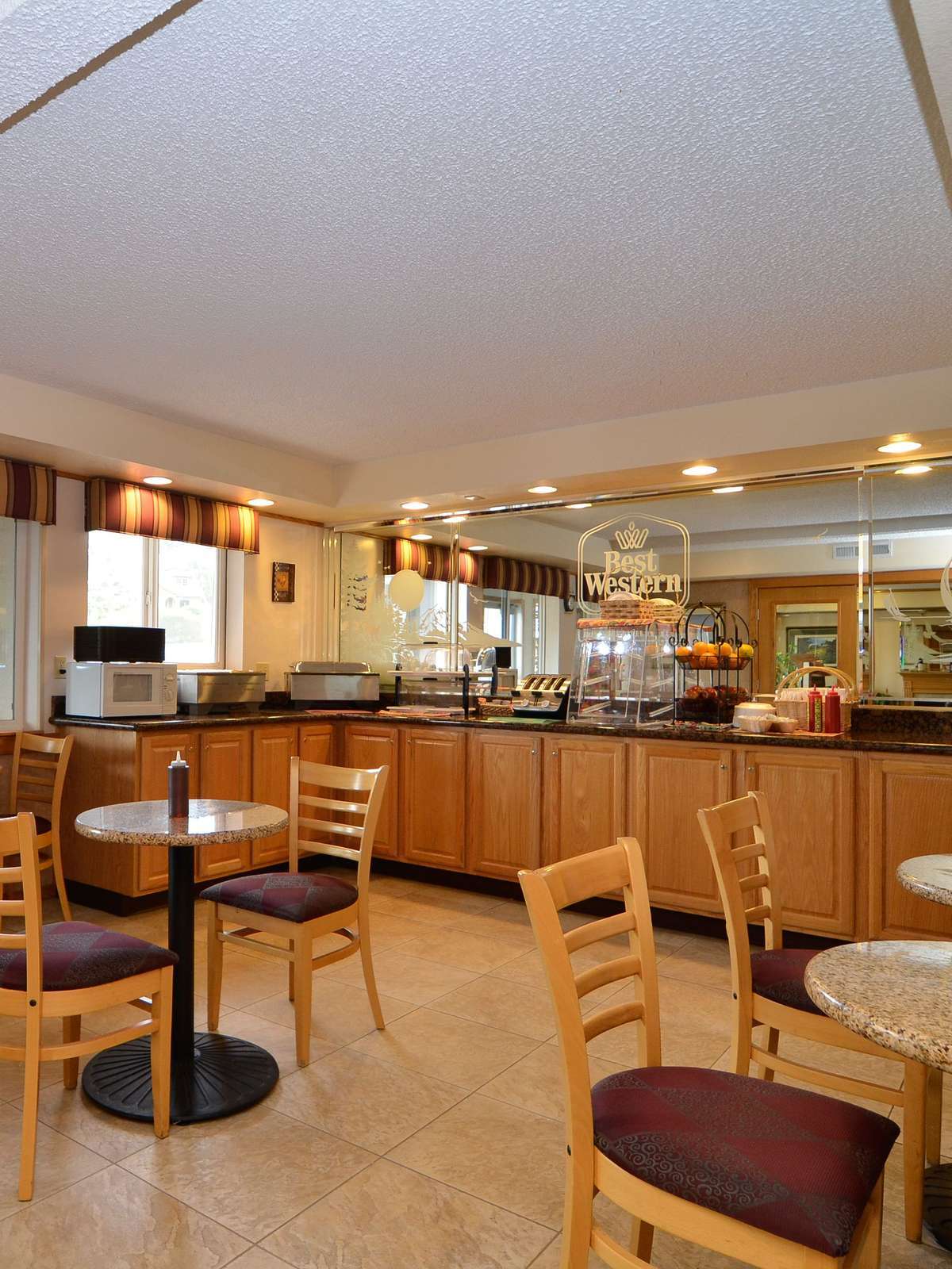 Hotel Best Western Plus Landmark Inn photo 5