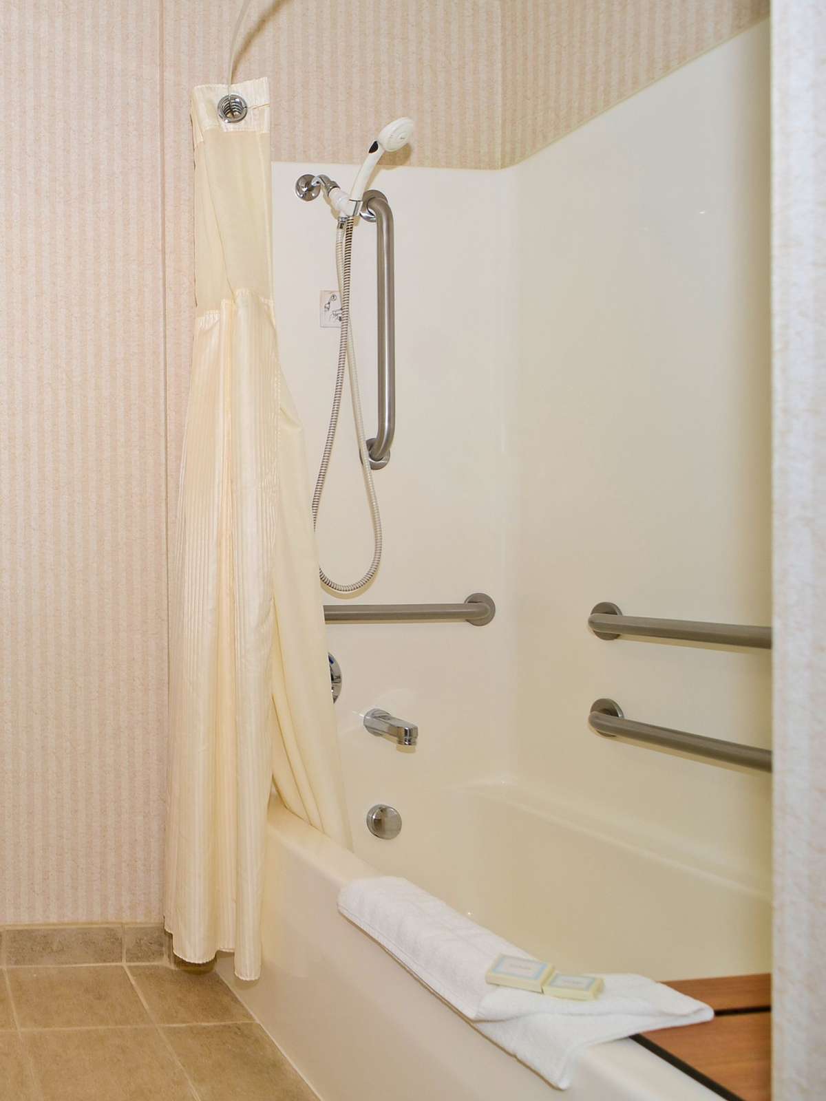 Hotel Best Western Oak Meadows Inn photo 3