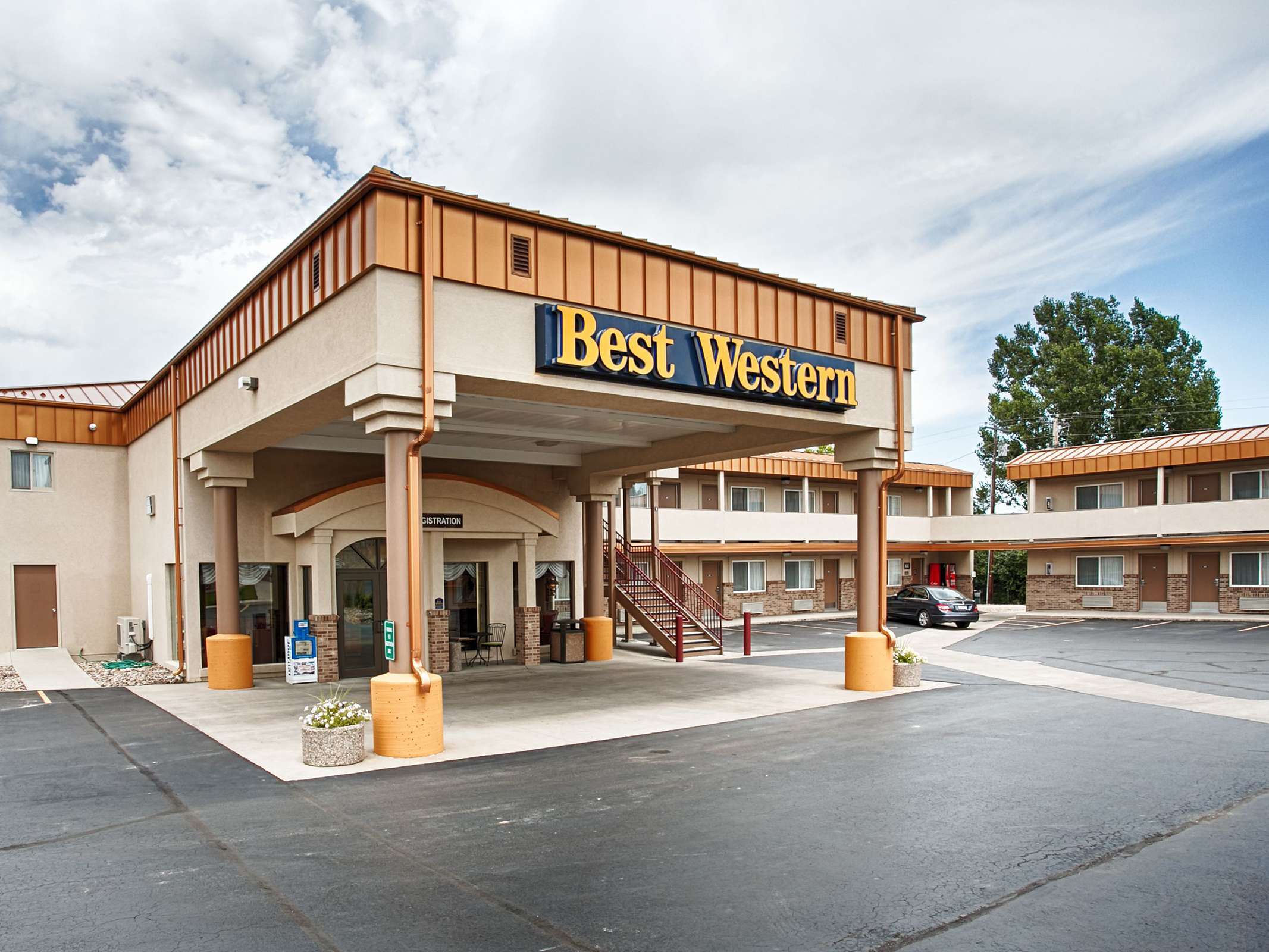 Best Western Plains Motel