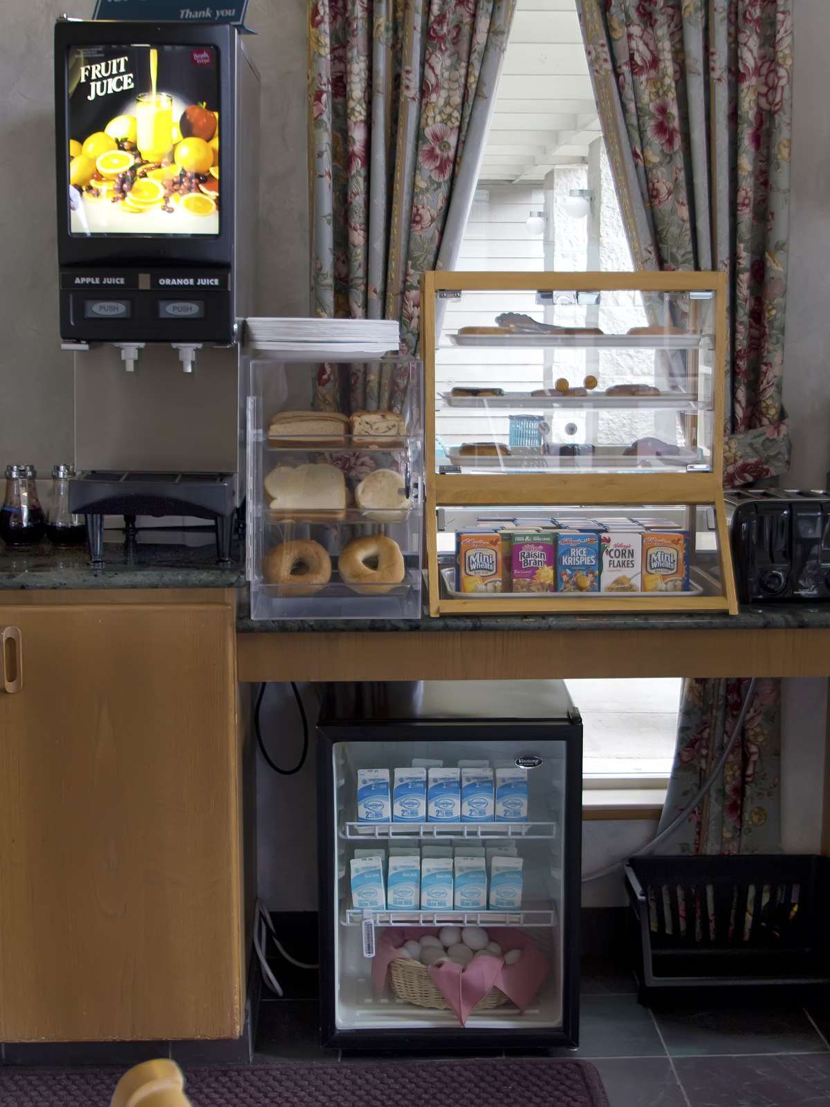 Hotel Best Western Pacific Highway Inn photo 5