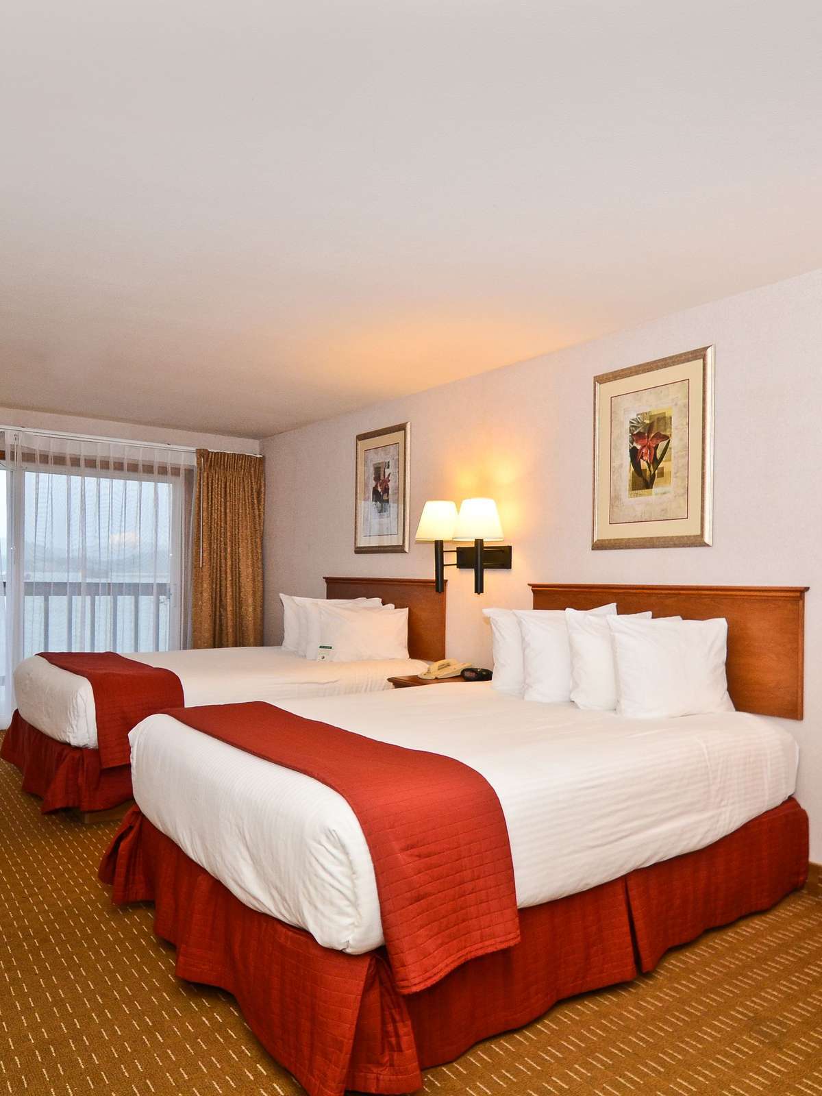 Hotel Best Western Pier Point Inn photo 1