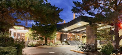 Best Western Plus Hood River Inn