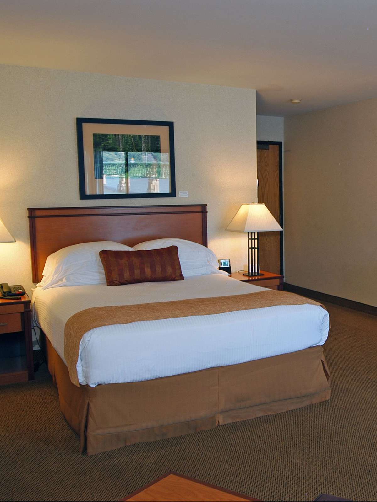 Hotel Best Western Plus Hood River Inn photo 1