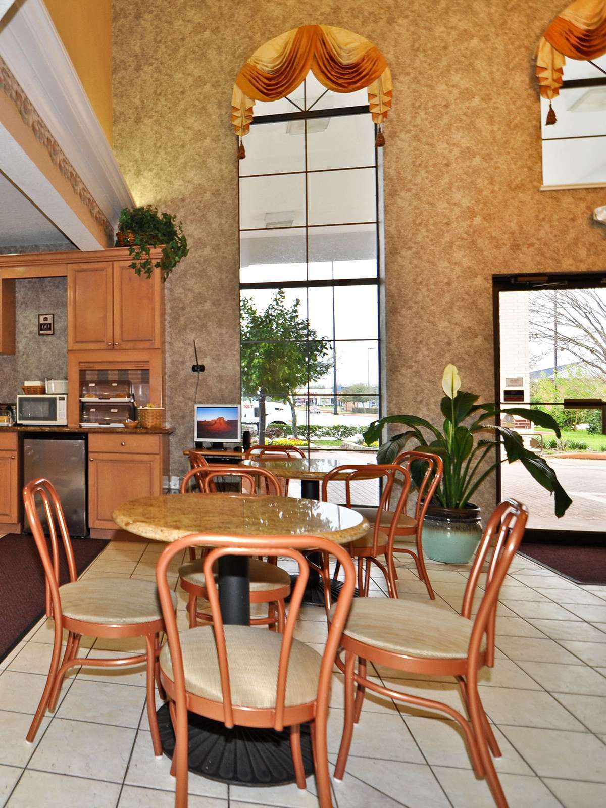 Hotel Best Western Pearland Inn photo 5