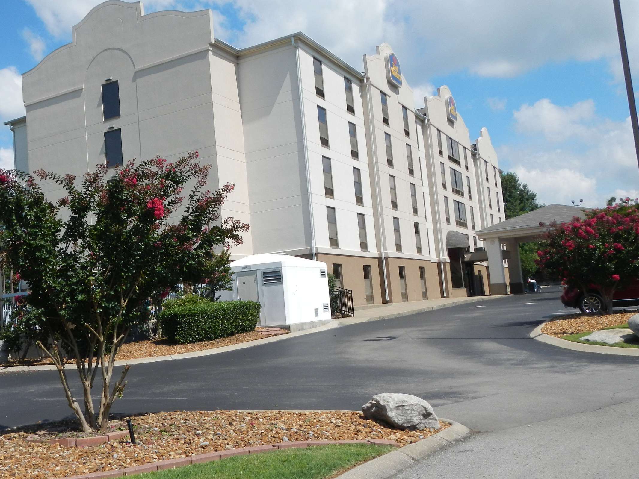 Best Western Suites Near Opryland