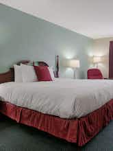 Hotel Best Western Executive Inn & Suites photo 1
