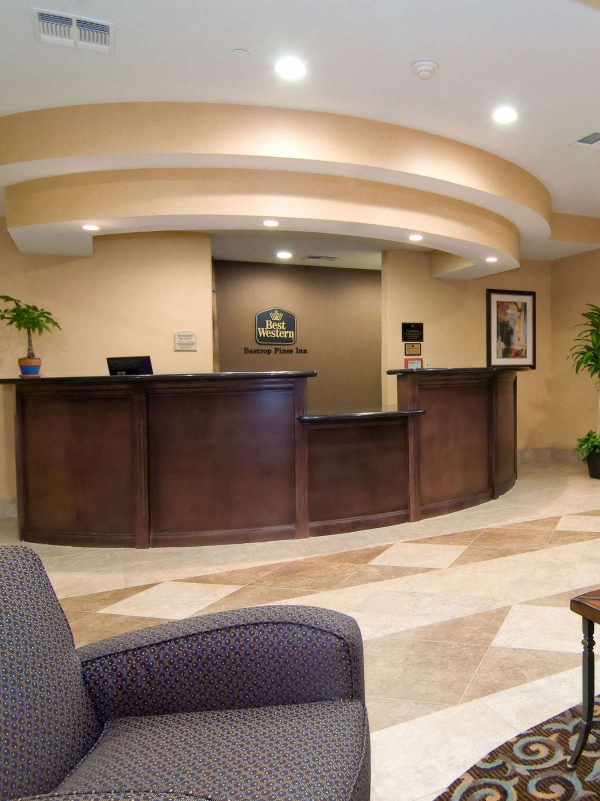 Hotel Best Western Bastrop Pines Inn photo 5