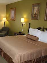 Hotel BEST WESTERN Heritage Inn photo 1
