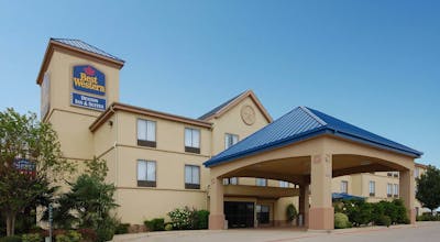 Best Western Plus Denton Inn & Suites