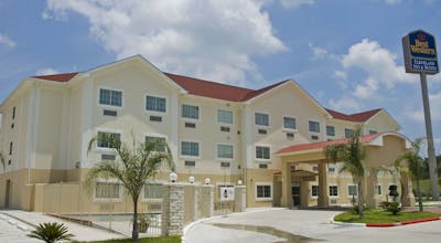 Best Western Cleveland Inn & Suites