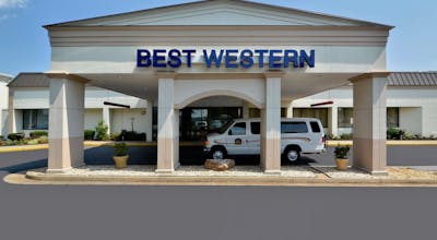 Best Western Leesburg Hotel & Conference Center