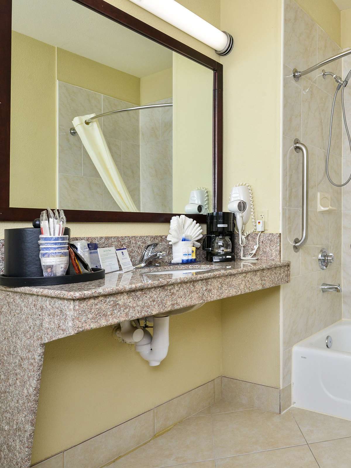 Hotel Best Western Plus Mansfield Inn & Suites photo 3