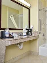 Hotel Best Western Plus Mansfield Inn & Suites photo 3