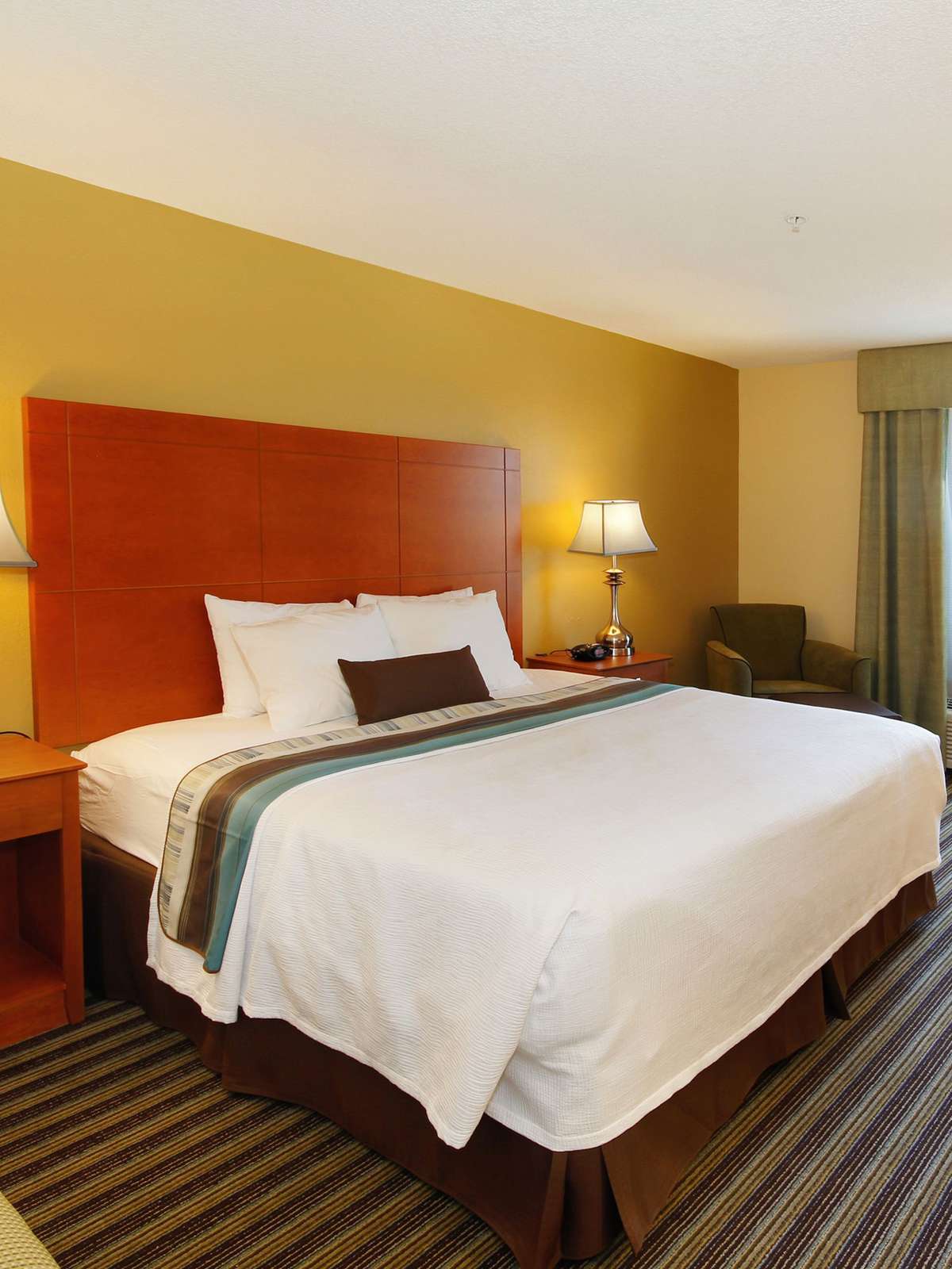 Hotel Best Western Plus Seawall Inn & Suites by the Beach photo 1