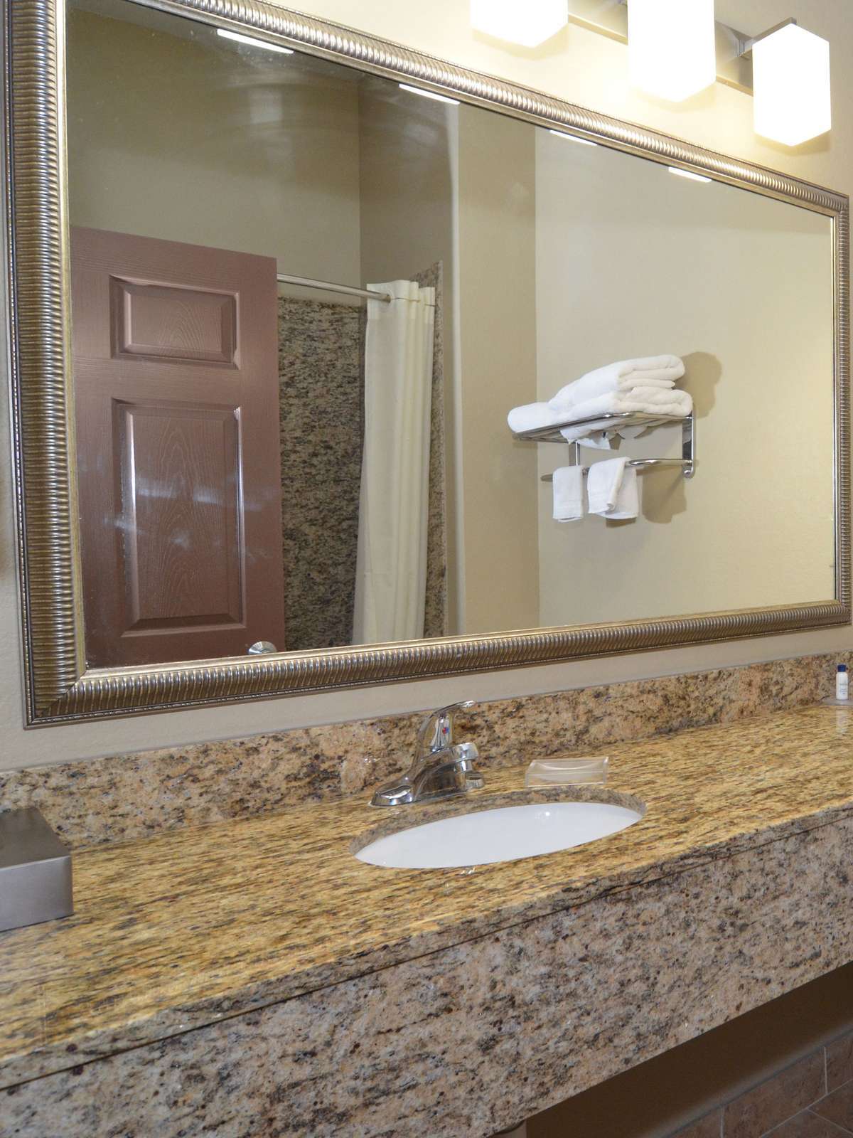 Hotel Best Western Plus Kenedy Inn photo 3