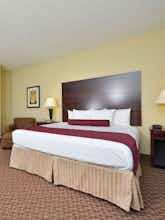 Hotel Best Western Plus Burleson Inn & Suites photo 1