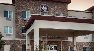 Best Western Plus Fort Worth Forest Hill Inn & Suites