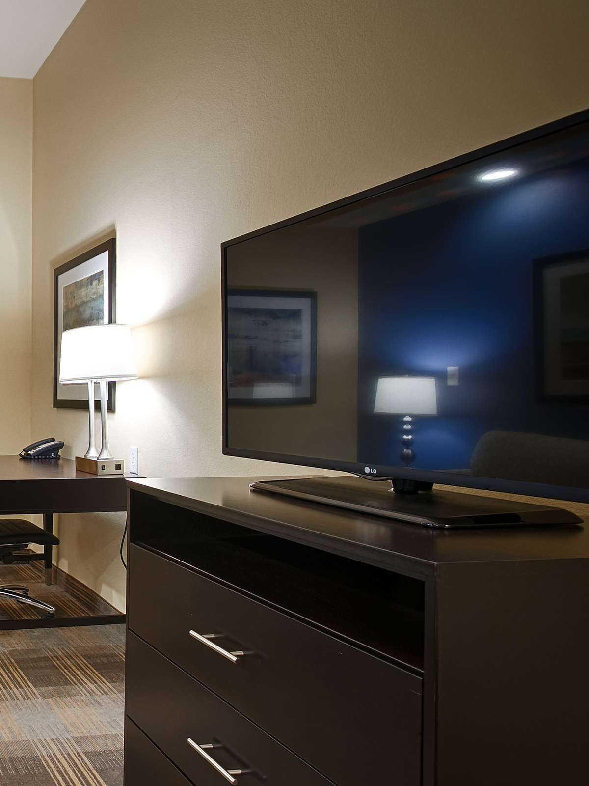 Hotel Best Western Plus Fort Worth Forest Hill Inn & Suites photo 2