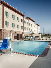 Hotel Best Western Plus Fort Worth Forest Hill Inn & Suites photo 4