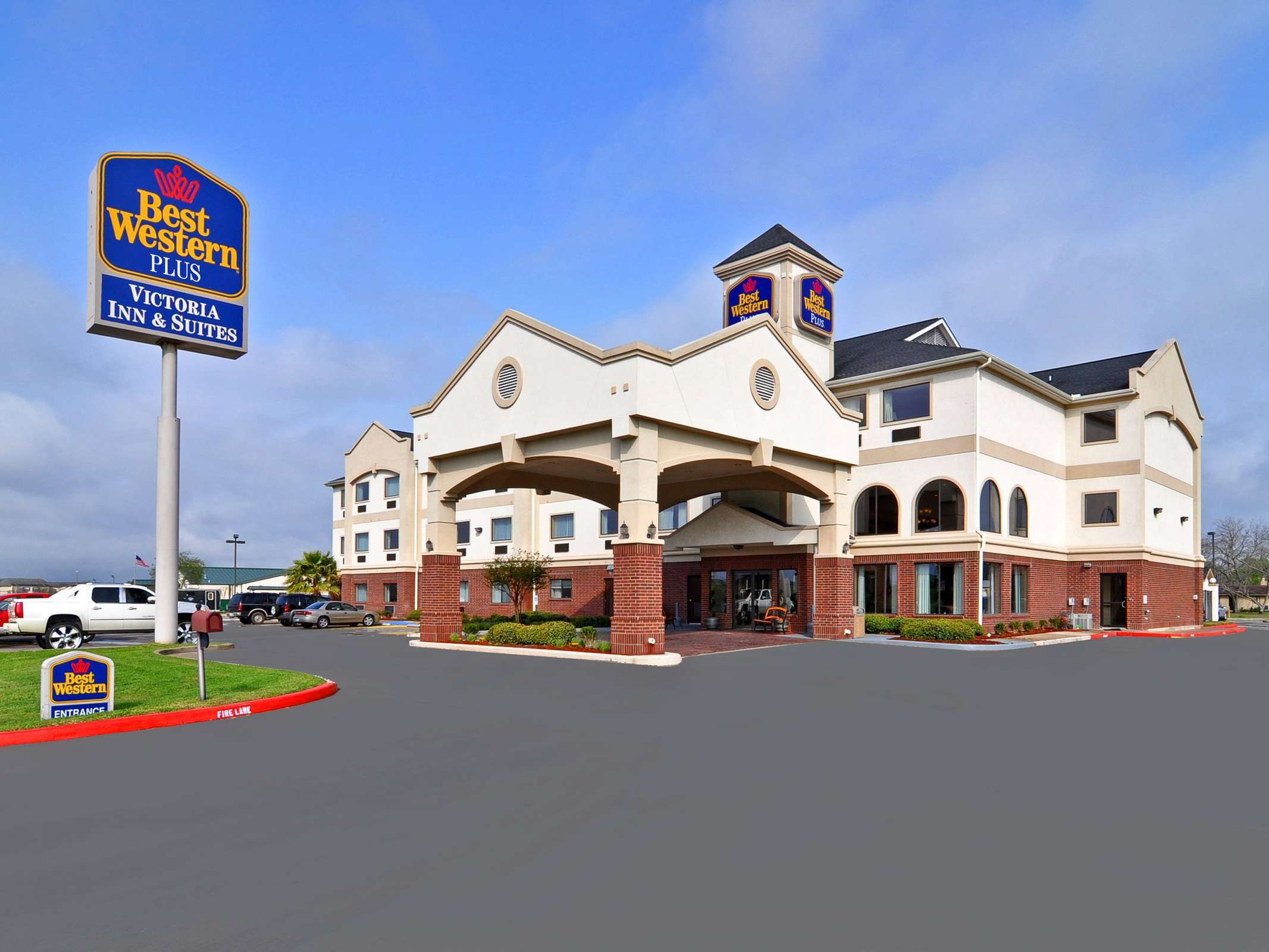 Best Western Plus Victoria Inn & Suites