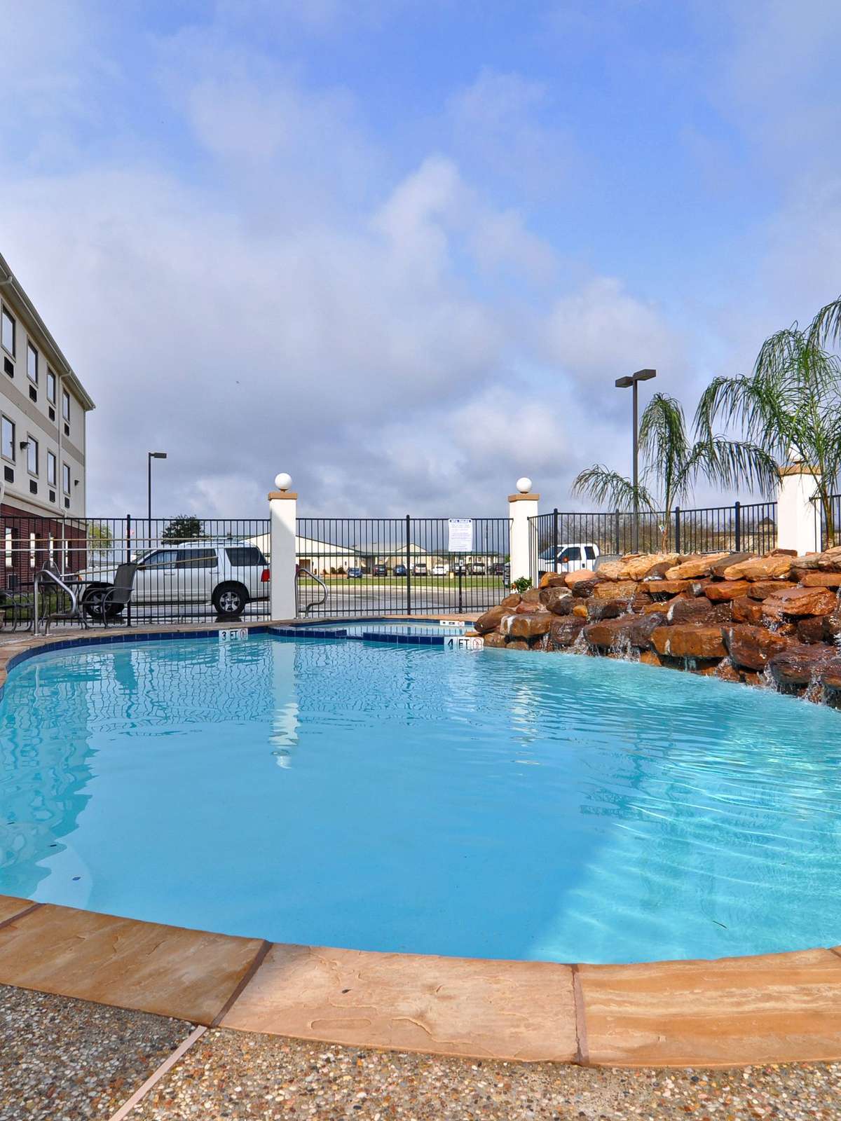 Hotel Best Western Plus Victoria Inn & Suites photo 4