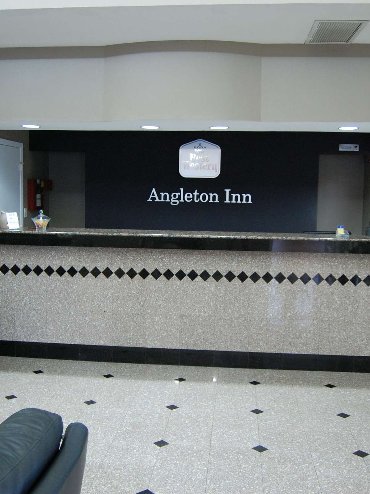 Hotel Best Western Angleton Inn photo 4