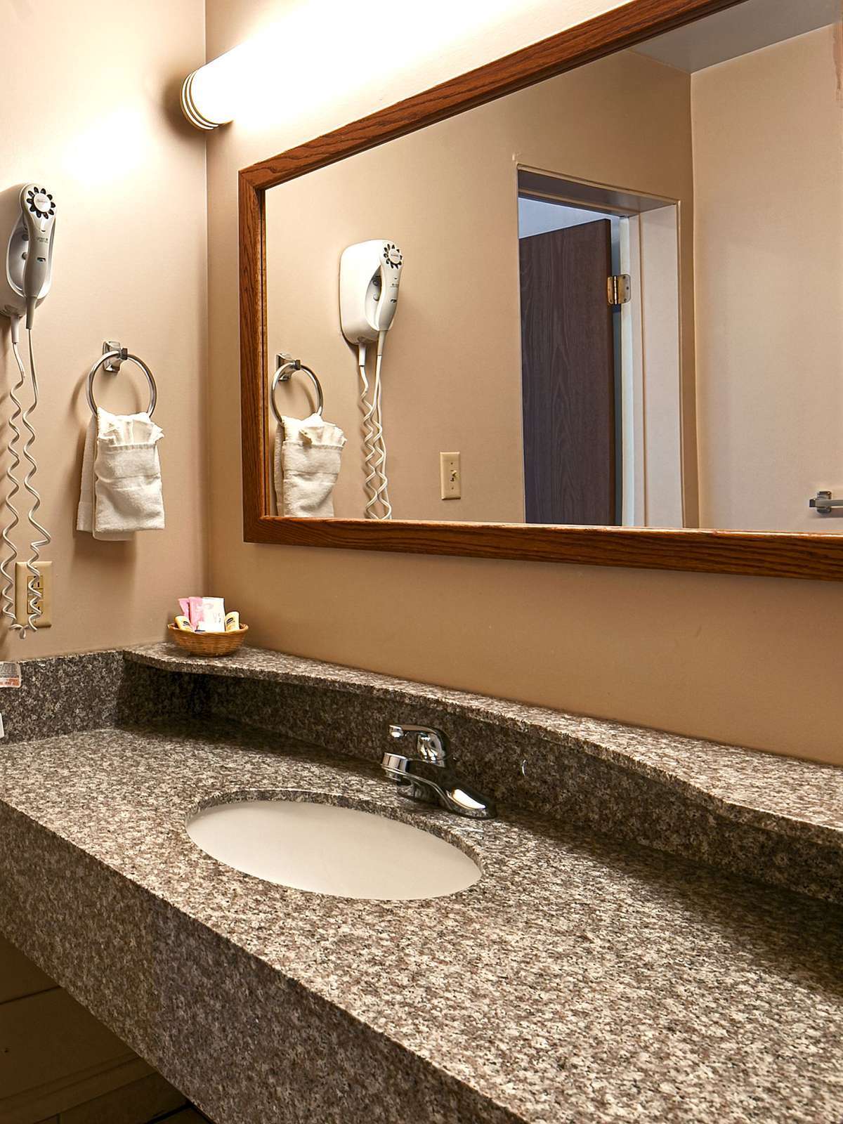 Hotel Best Western Paradise Inn photo 3