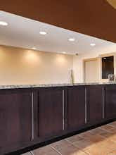 Hotel Best Western Plus CottonTree Inn photo 5