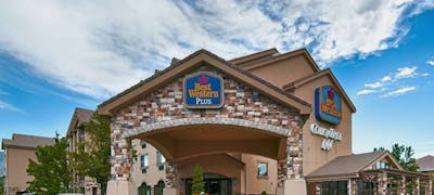 Best Western Plus Cotton Tree Inn