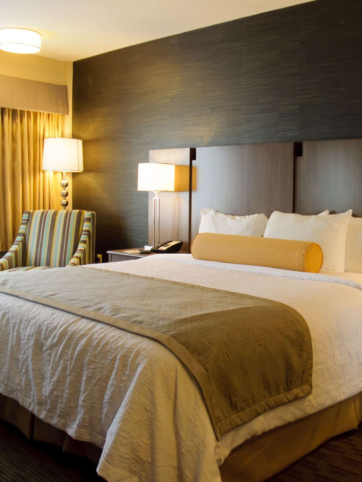 Hotel Best Western Plus Cotton Tree Inn photo 1