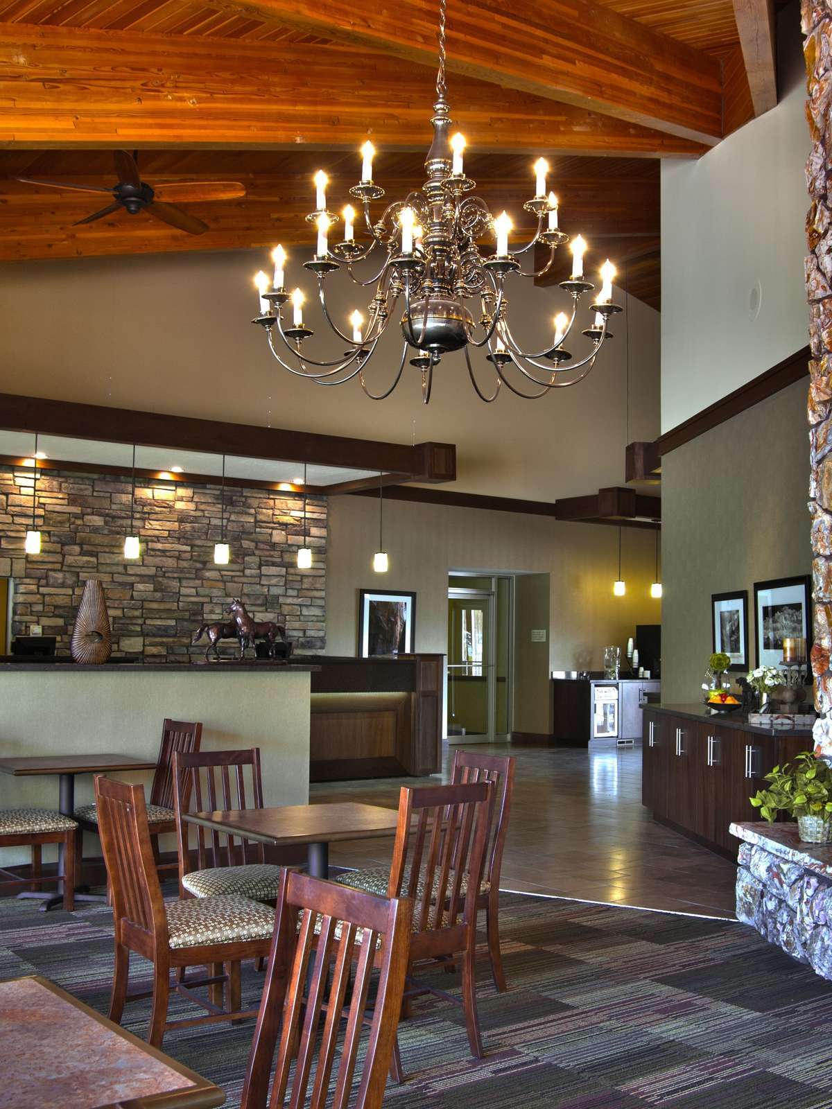 Hotel Best Western Town & Country Inn photo 1