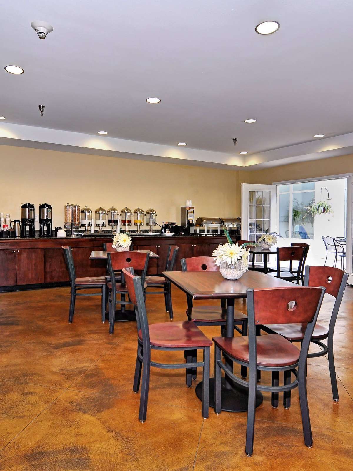 Hotel Best Western Plus Waynesboro Inn & Suites Conference Center photo 4