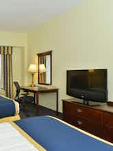 Hotel Best Western Plus Crossroads Inn & Suites photo 2