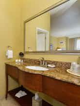 Hotel Best Western Plus Swiss Chalet Hotel & Suites photo 4