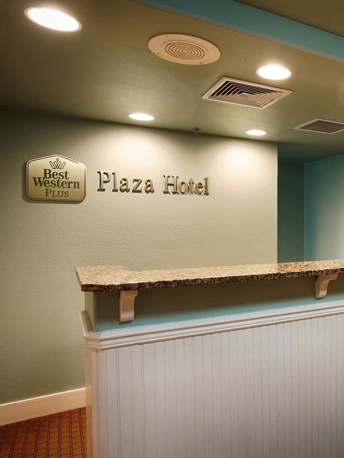 Hotel Best Western Plus Plaza Hotel photo 5