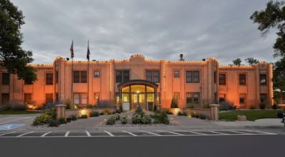 Best Western Plus Plaza Hotel