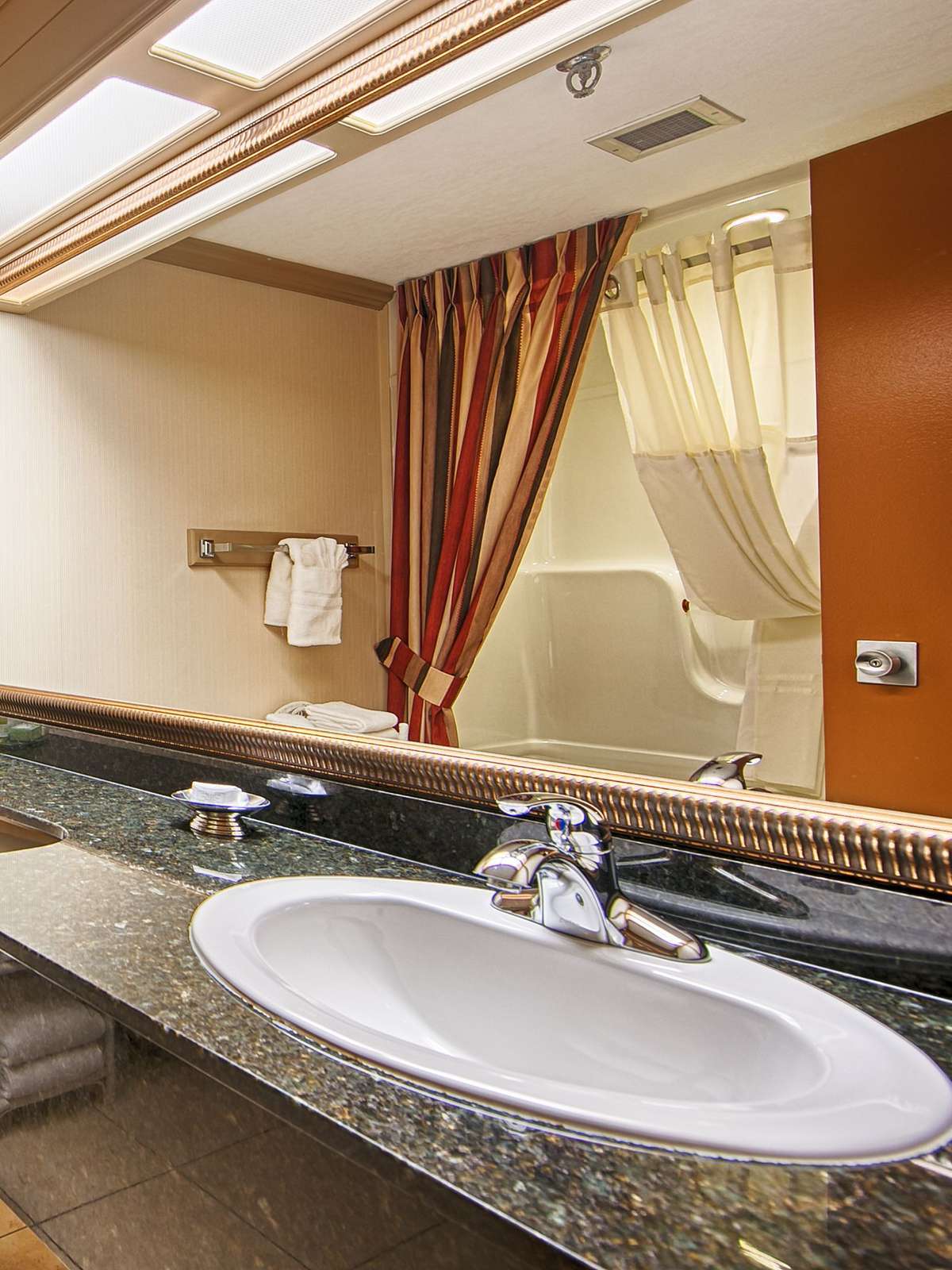 Hotel Best Western Plus Port O'Call Hotel photo 3