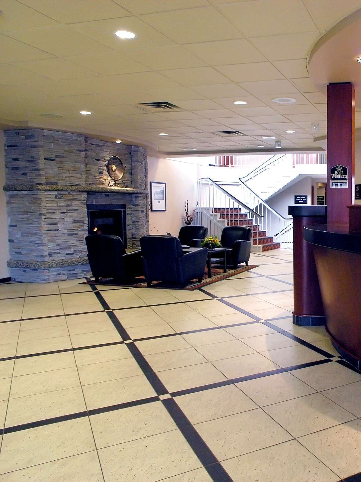 Hotel Best Western Premier Denham Inn & Suites photo 4