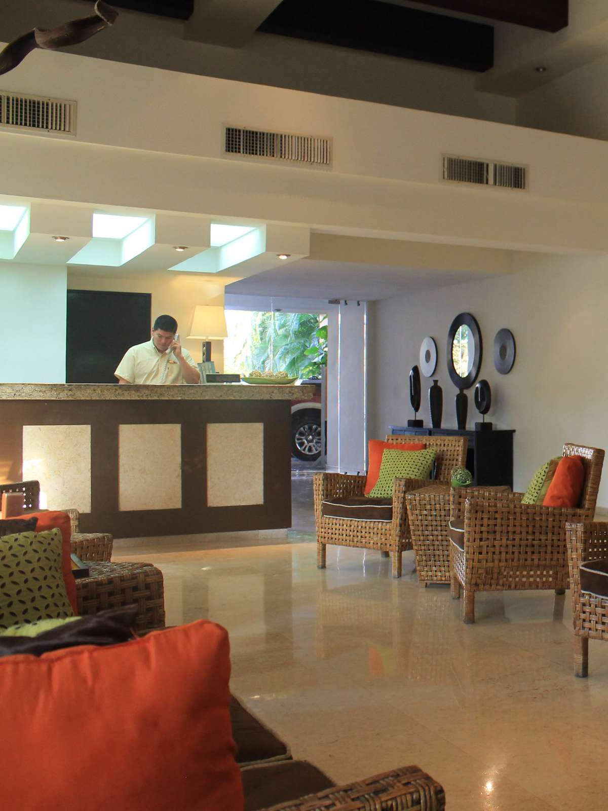 Hotel Best Western Hotel Posada Freeman Zona Dorada photo 2